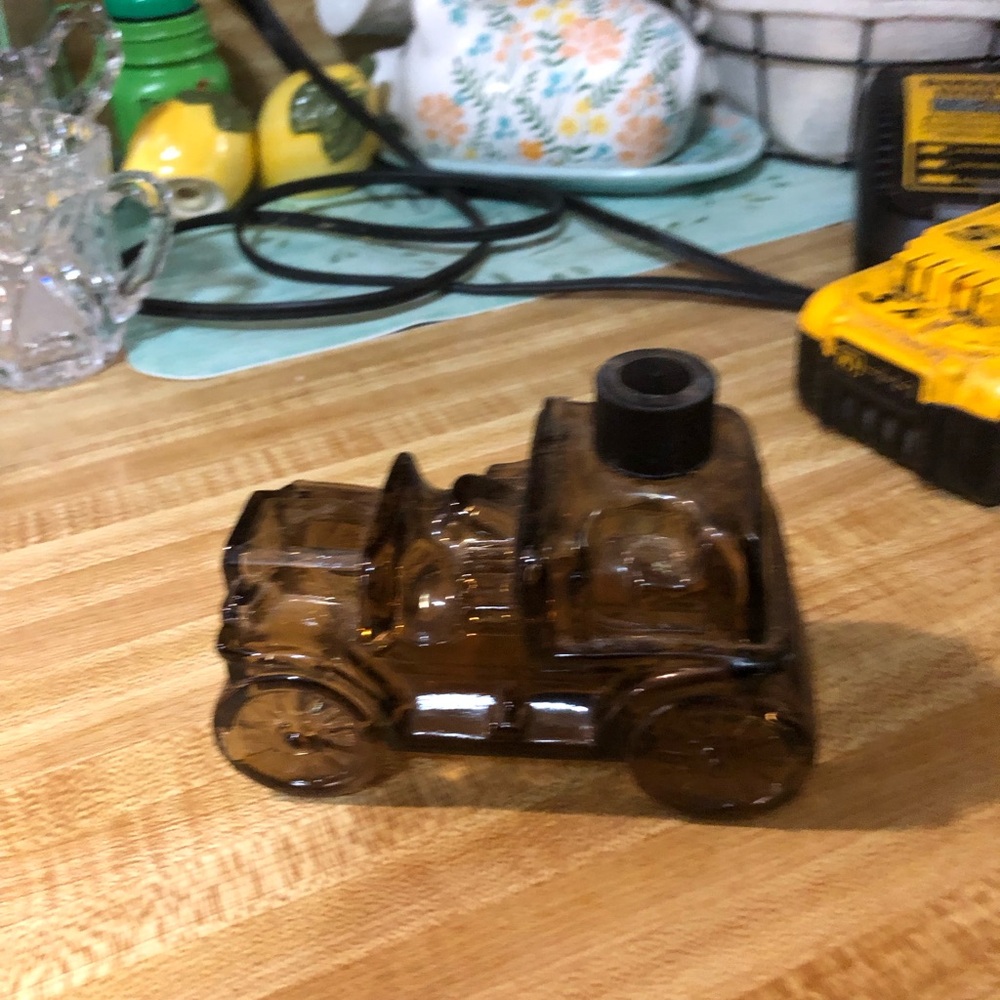 Avon Brown Glass Car Figurine